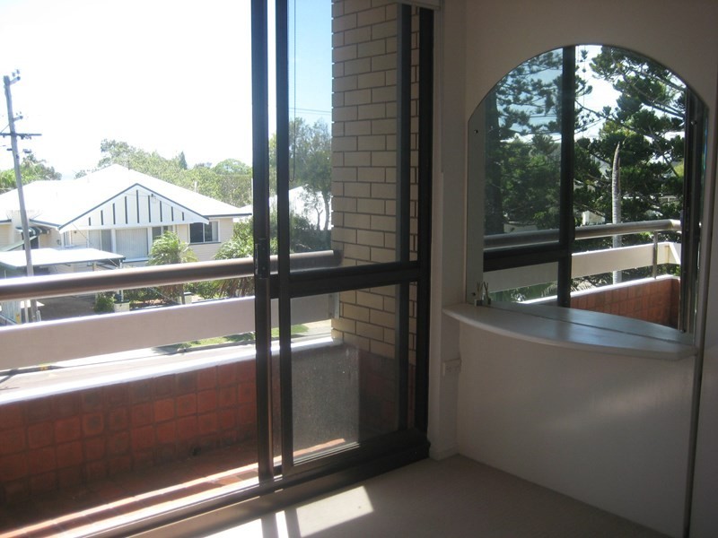 Unit 6 ‘Hi-Seas’ 2 Burgess Street, Kings Beach QLD 4551