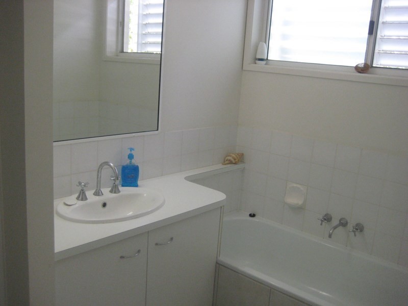 8 Minnow Court, Currimundi QLD 4551