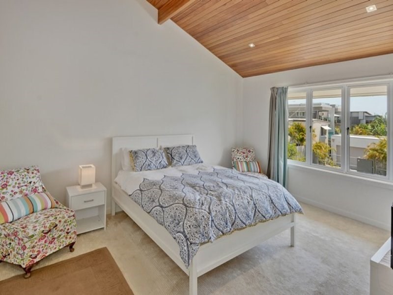 24 Victoria Terrace, Shelly Beach QLD 4551