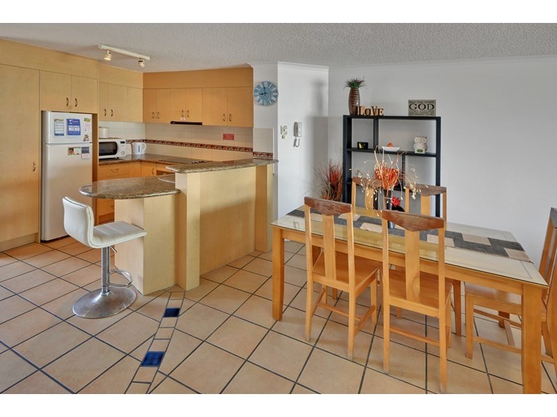 Unit 69 ‘Grand Palais’ 188-192 Alexandra Parade, Alexandra Headland QLD 4572