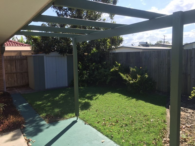 2/9 Robe Street, Currimundi QLD 4551