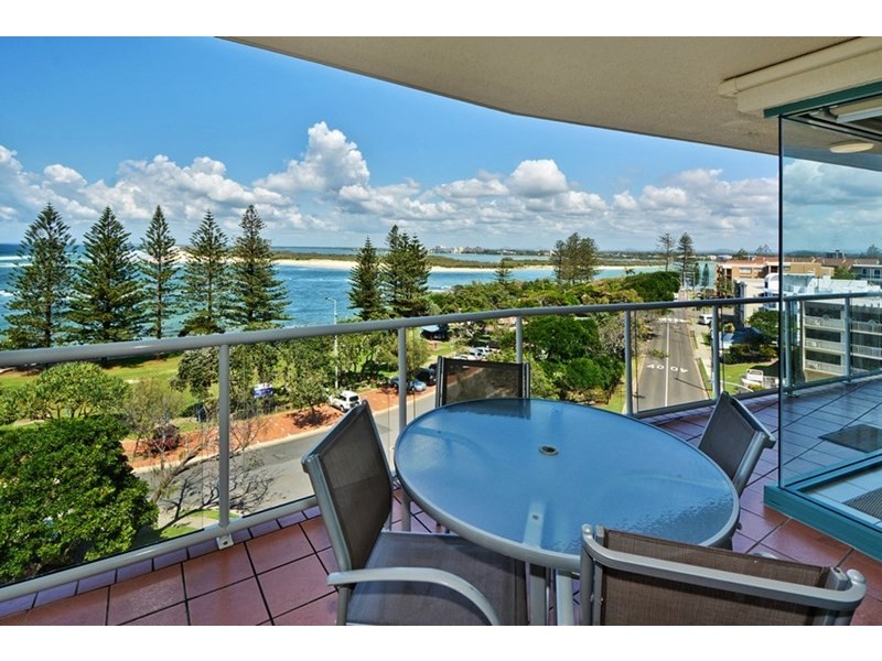 Unit 13/14 Bulcock Beach Esplanade, Caloundra QLD 4551