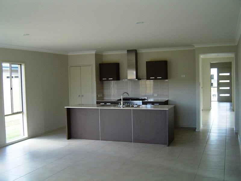 34 Gippsland Place, Caloundra West QLD 4551