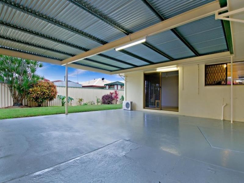 11 Cunningham Court, Golden Beach QLD 4551