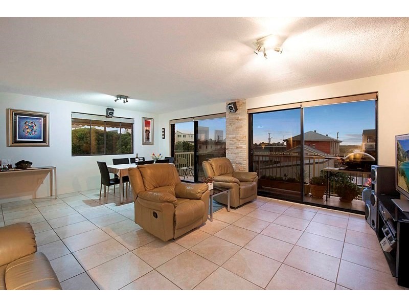 Unit 4/43 Kennedy Parade, Golden Beach QLD 4551