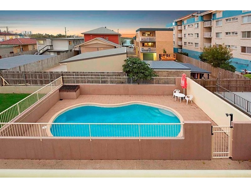 Unit 4/43 Kennedy Parade, Golden Beach QLD 4551