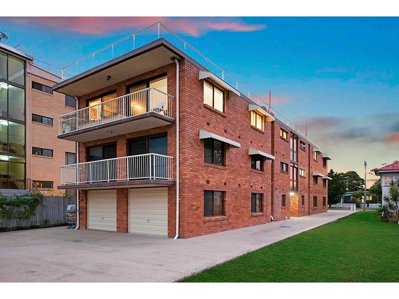 Unit 4/43 Kennedy Parade, Golden Beach QLD 4551