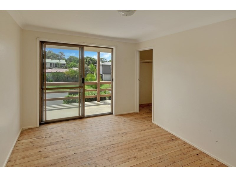 14 Sutherland Street, Dicky Beach QLD 4551