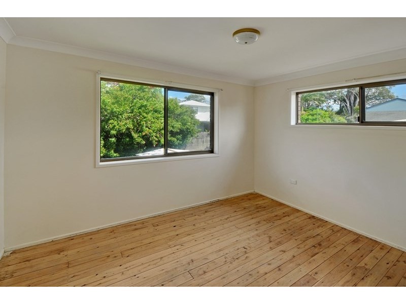 14 Sutherland Street, Dicky Beach QLD 4551