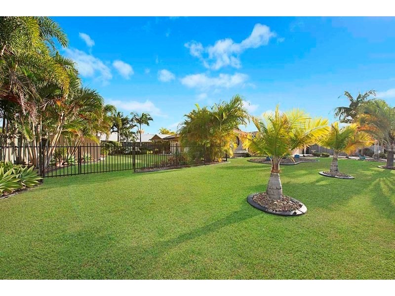 3 Matthew Crescent, Pelican Waters QLD 4551