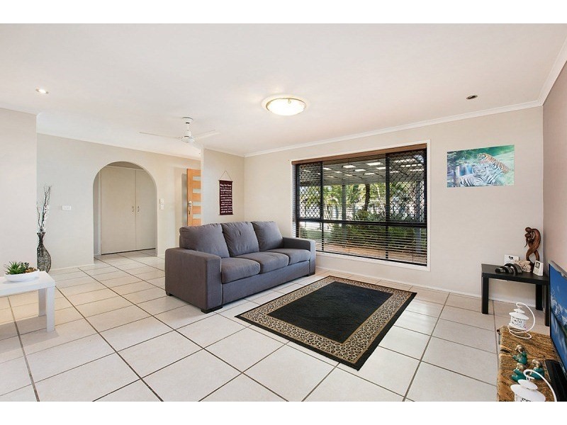 8 Bosun Place, Wurtulla QLD 4575