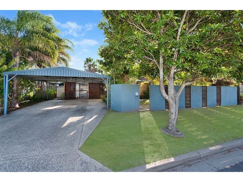 8 Bosun Place, Wurtulla QLD 4575