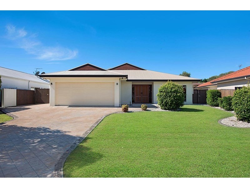 32 Millennium Circuit, Pelican Waters QLD 4551