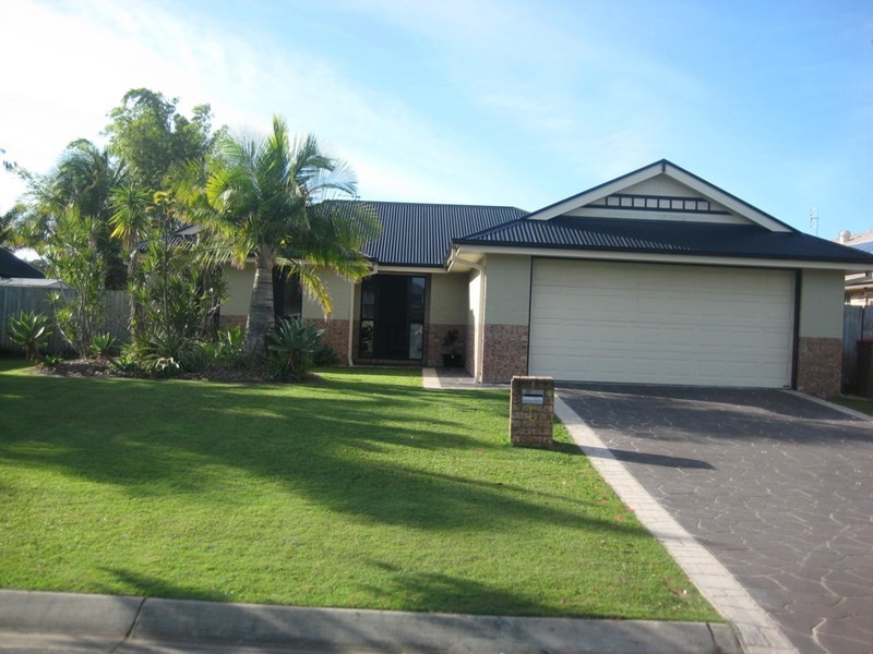5 Anika Place, Little Mountain QLD 4551