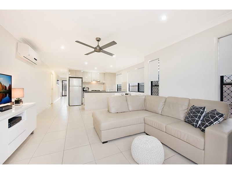 7 Capri Street, Caloundra West QLD 4551