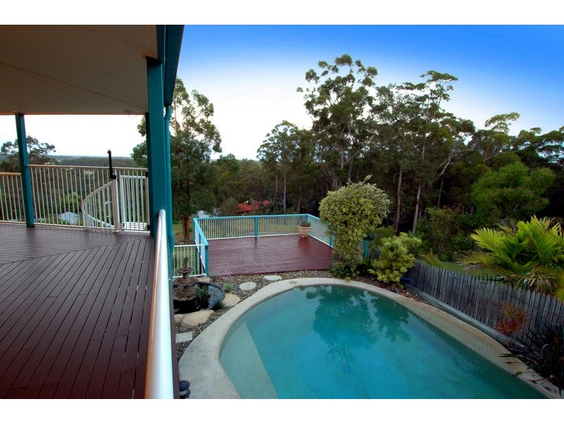 17 Forest Oak Court, Tanawha QLD 4556