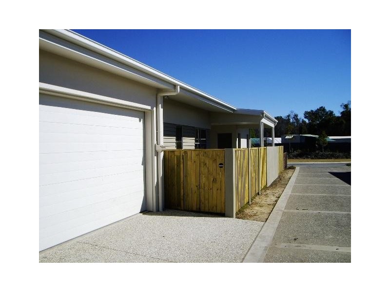 21 The Promenade, Pelican Waters QLD 4551