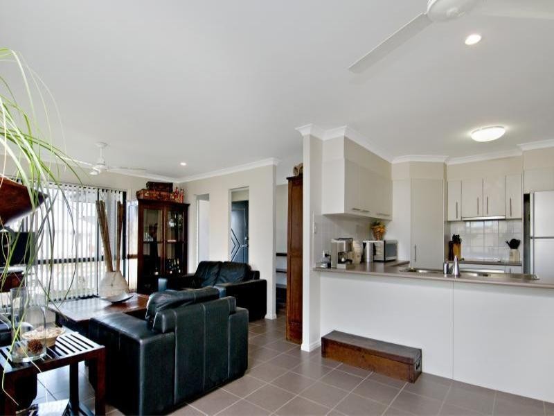 15 Gairdner Street, Caloundra West QLD 4551