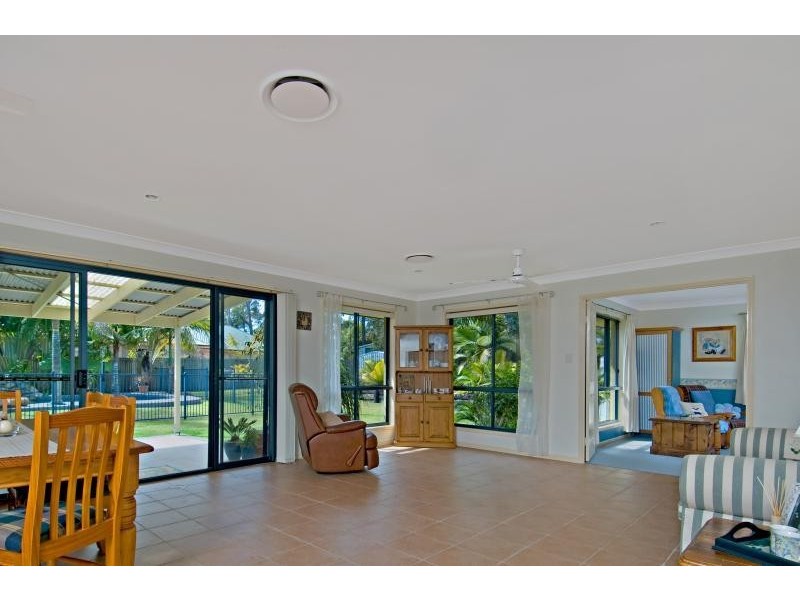 Little Mountain QLD 4551