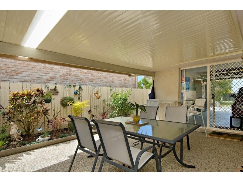 5 Galway Street, Caloundra West QLD 4551