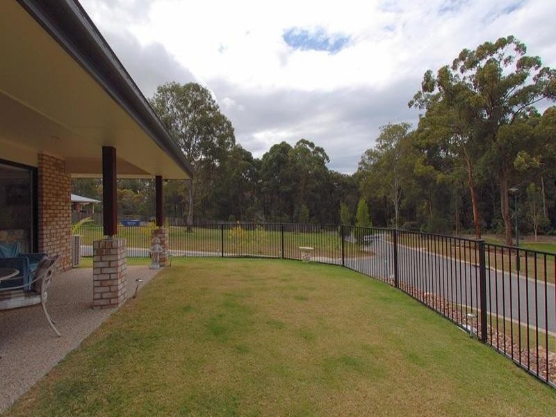 11 Greensboro Place, Little Mountain QLD 4551