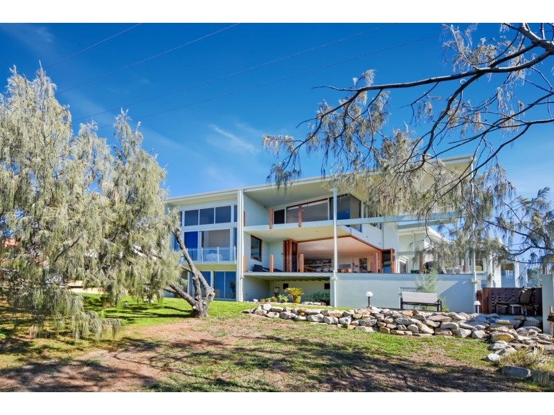 10 Victoria Terrace, Shelly Beach QLD 4551