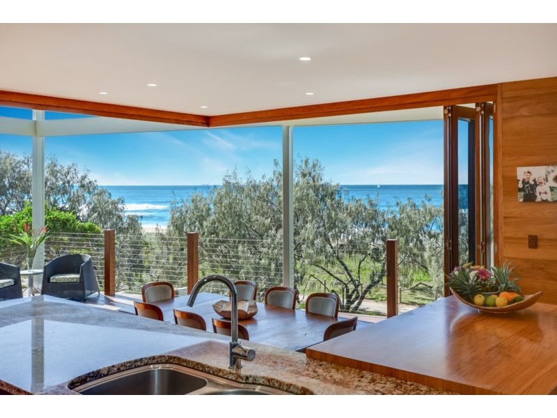 10 Victoria Terrace, Shelly Beach QLD 4551