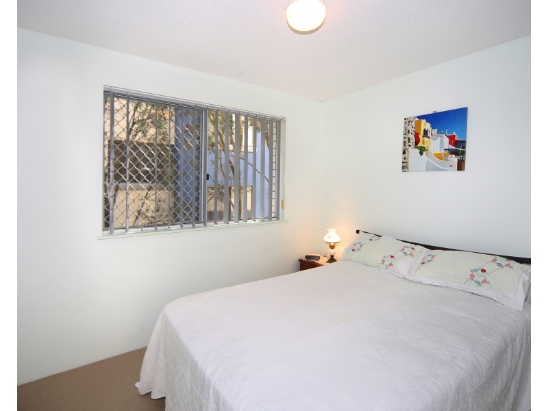 2/34 King Street, Kings Beach QLD 4551