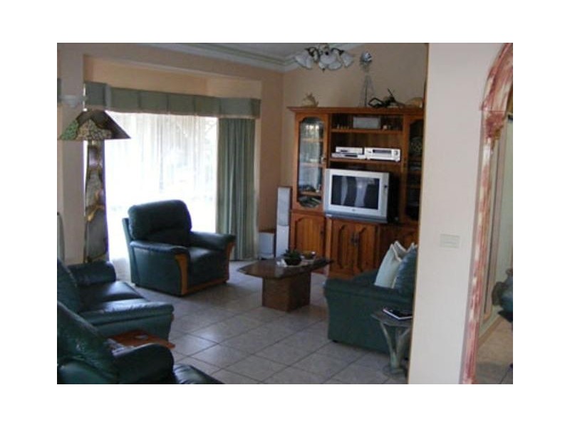 11 Prior Road, Moffat Beach QLD 4551