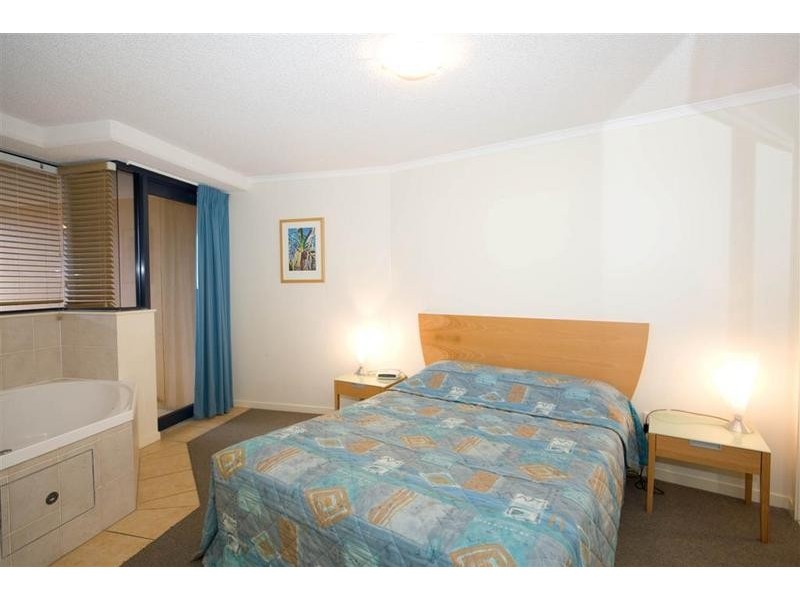 19/38 Grand Pacific, Bulcock Beach Esplanade, Caloundra QLD 4551