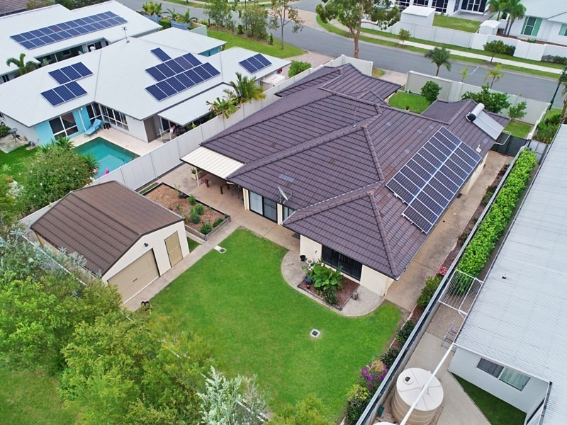 3 Sovereign Circuit, Pelican Waters QLD 4551