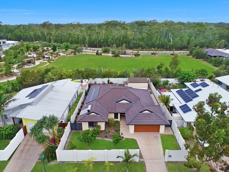 3 Sovereign Circuit, Pelican Waters QLD 4551