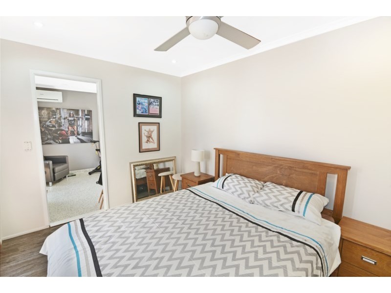 615 Nicklin Way, Wurtulla QLD 4575