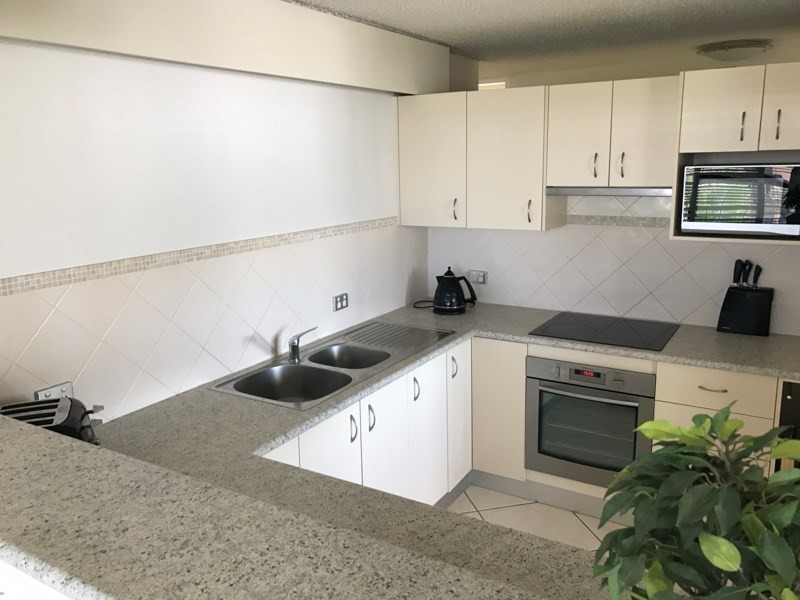 11 ‘Pumicestone Lodge’ 26 Maloja Avenue, Caloundra QLD 4551