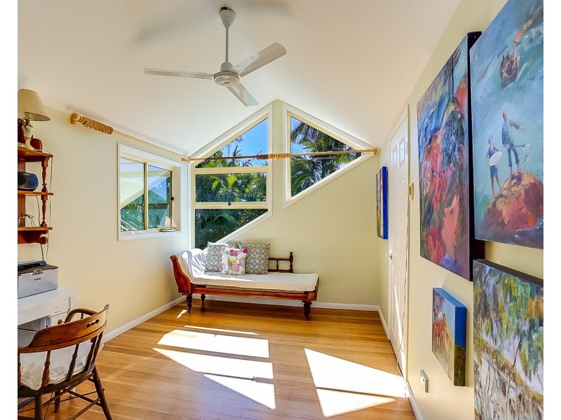 16 Furlong Drive, Moffat Beach QLD 4551