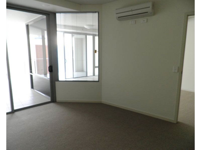 303/12 Otranto Avenue, Caloundra QLD 4551