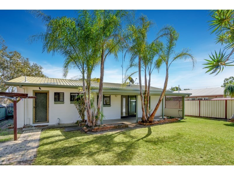 1 Doondoon Street, Currimundi QLD 4551