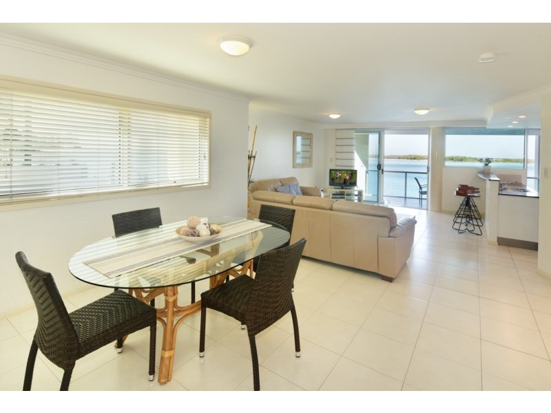 Unit 2/20 Maloja Avenue, Caloundra QLD 4551