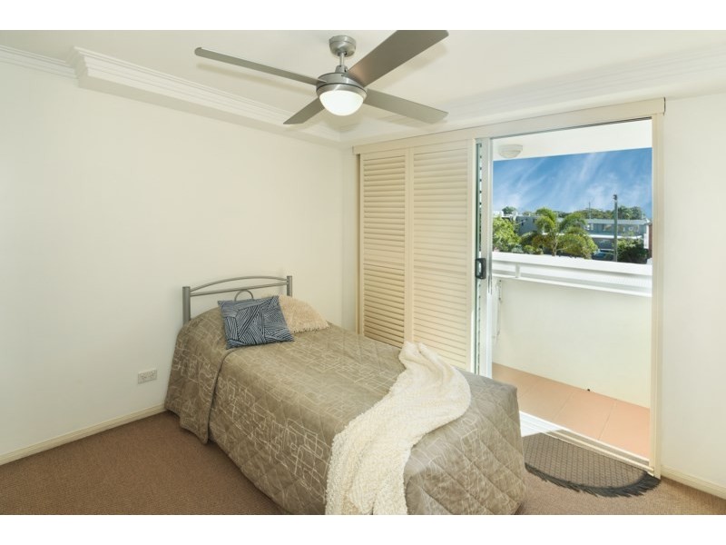 Unit 2/20 Maloja Avenue, Caloundra QLD 4551