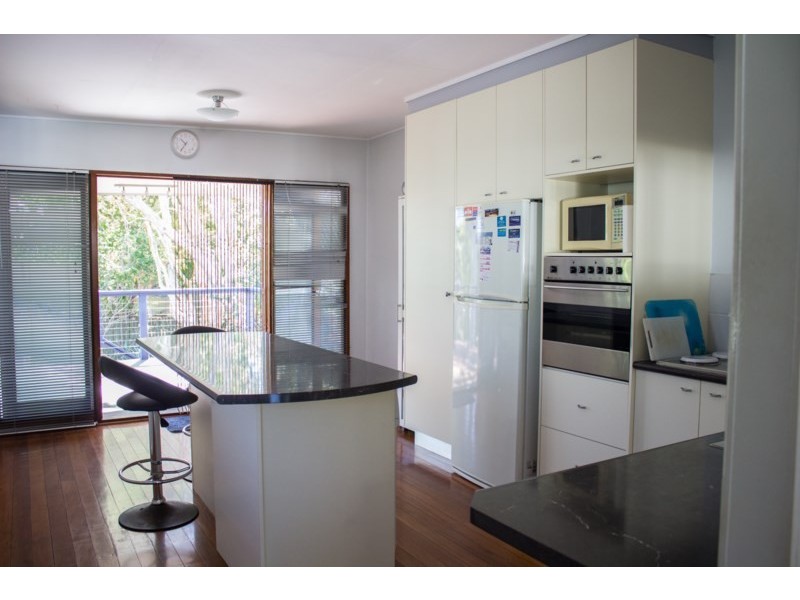 33 William Street, Moffat Beach QLD 4551