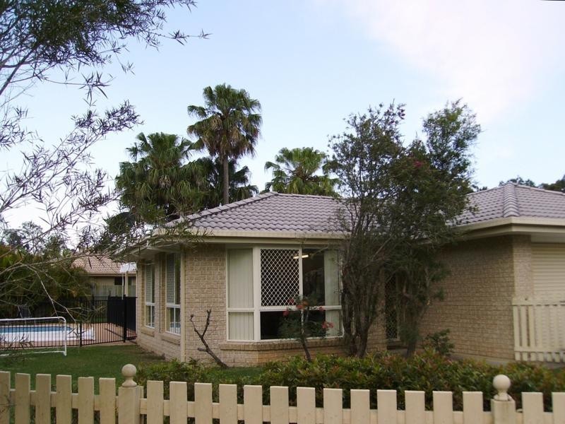 5 Bellcarra Place, Little Mountain QLD 4551