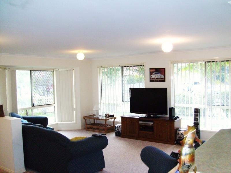 5 Bellcarra Place, Little Mountain QLD 4551