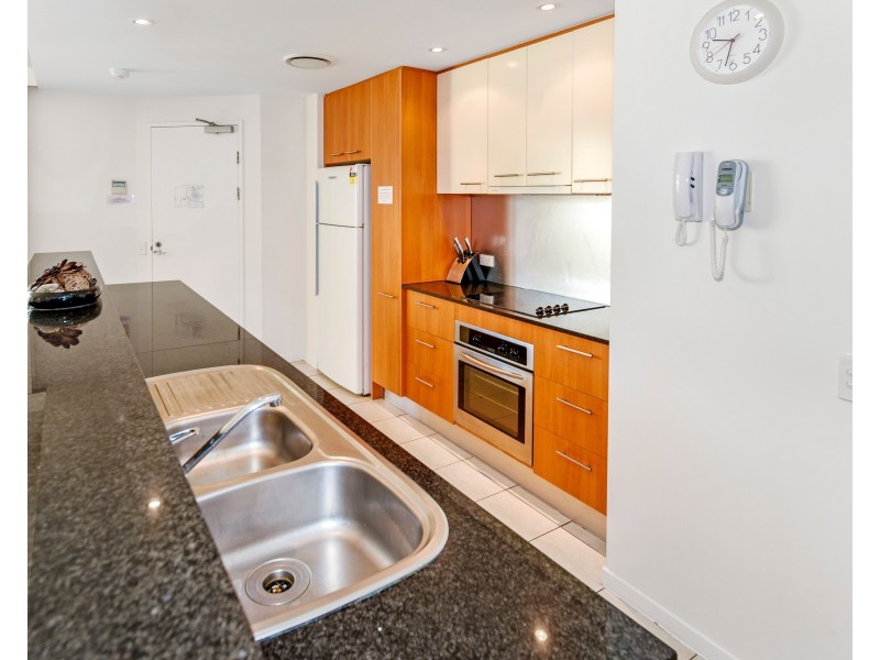 Unit 3/2 Merrima Avenue, Kings Beach QLD 4551