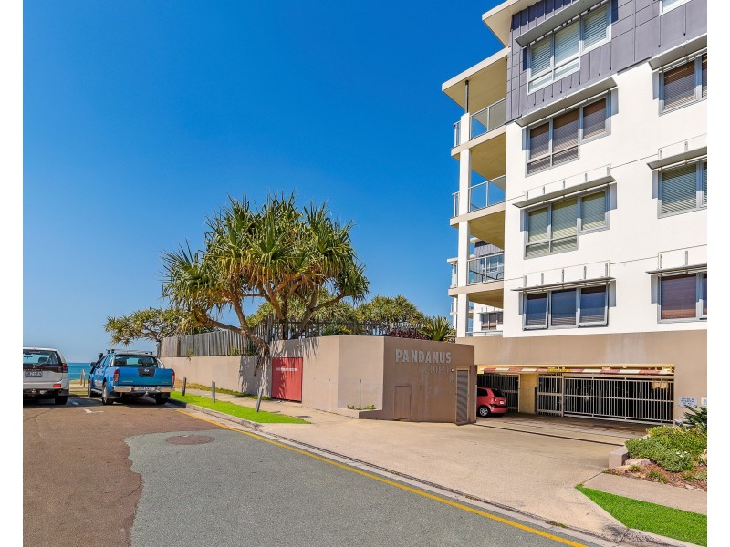 Unit 3/2 Merrima Avenue, Kings Beach QLD 4551