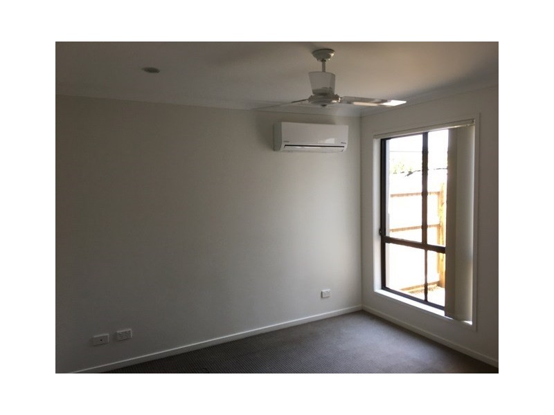 27 Haslewood Crescent, Meridan Plains QLD 4551