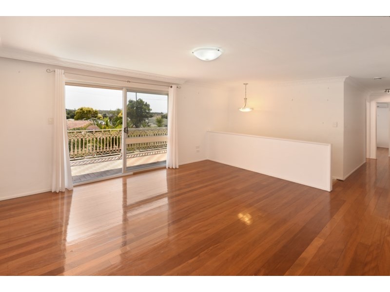 3 Matilda Crescent, Battery Hill QLD 4551