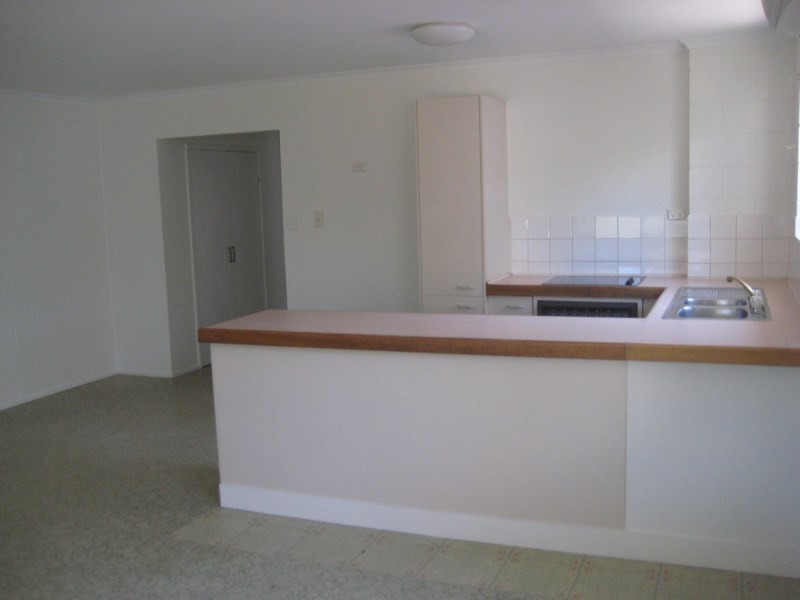 2/6 Croydon Avenue, Currimundi QLD 4551