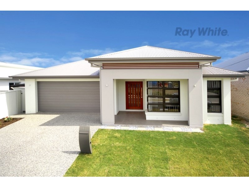 63 MacIntyre Crescent, Pelican Waters QLD 4551