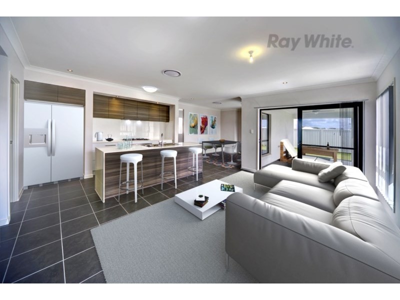 63 MacIntyre Crescent, Pelican Waters QLD 4551