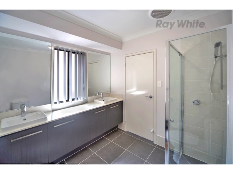 63 MacIntyre Crescent, Pelican Waters QLD 4551